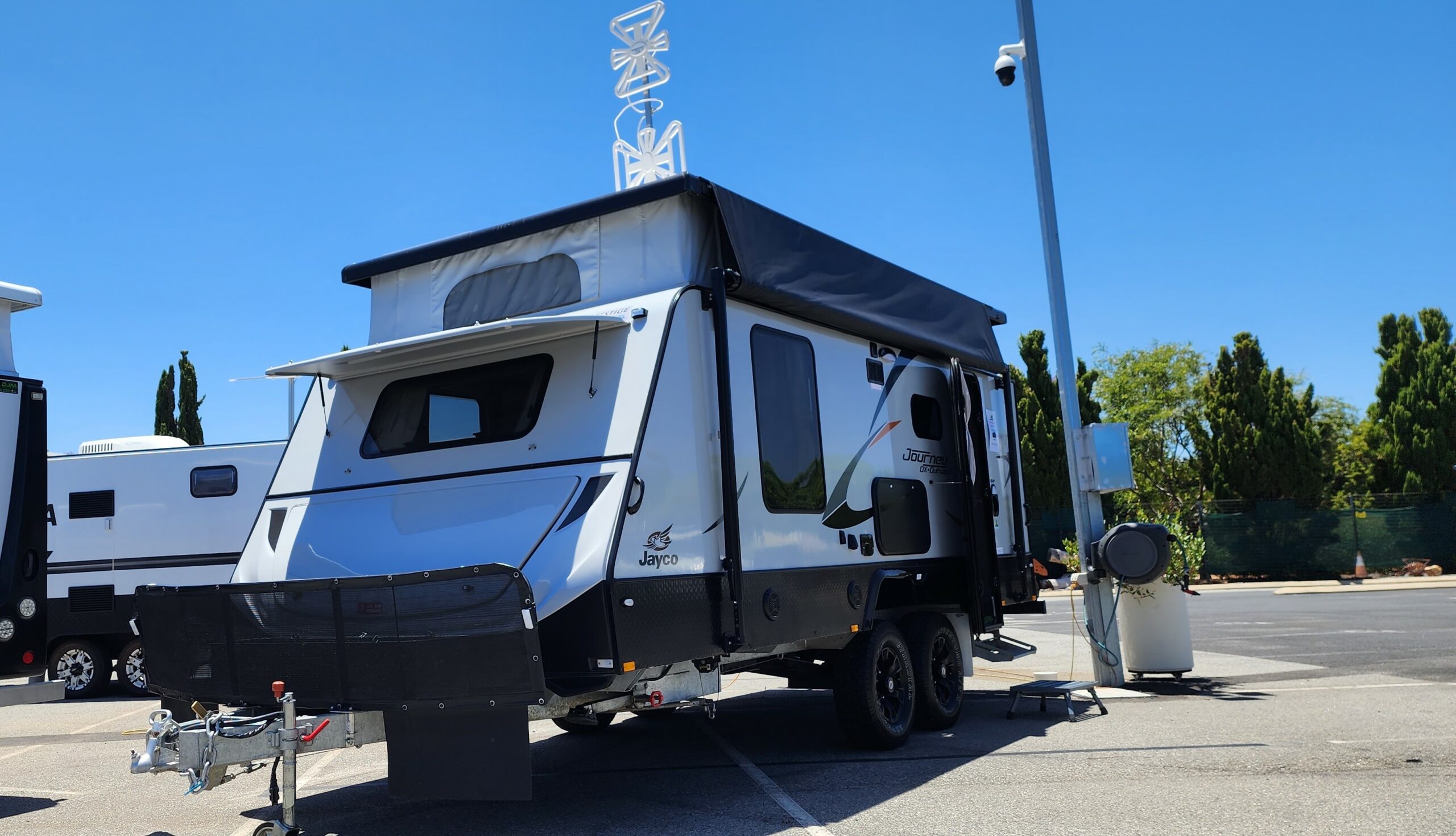 2019 jayco journey outback hot water system